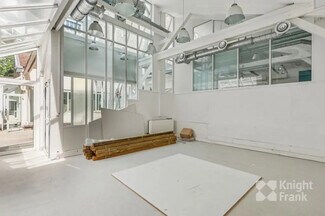 Plus de détails pour 19-21 Rue Valette, Paris - Bureau à louer