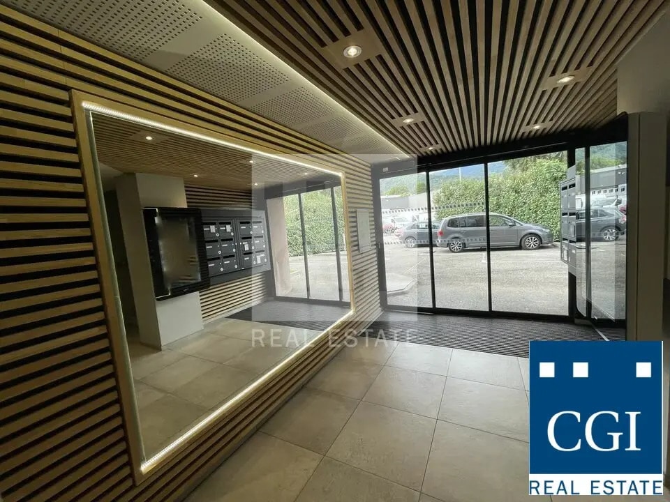 Bureau dans Seyssins à louer Photo de l’immeuble– Image 1 sur 5