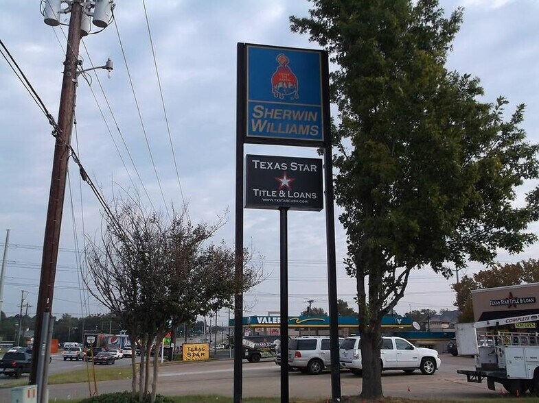 6514 S Broadway Ave, Tyler, TX à louer - Photo de l’immeuble – Image 3 sur 6