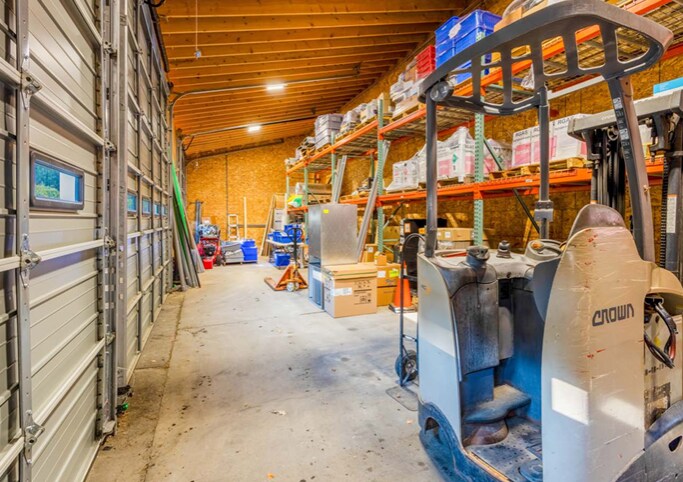 28 Commercial Ct, Auburn, NH à vendre - Photo intérieure – Image 2 sur 8