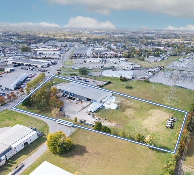 824 Industrial Dr, Murfreesboro, TN à vendre - Photo de l’immeuble – Image 2 sur 5