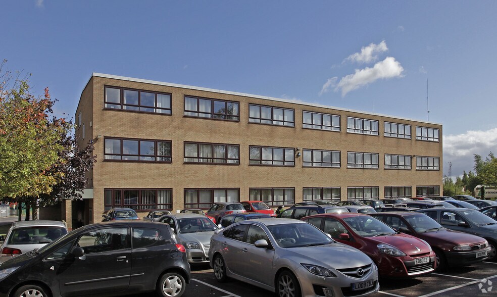 160 Cowley Rd, Cambridge à louer - Photo de l’immeuble – Image 1 sur 6