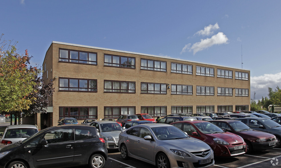 160 Cowley Rd, Cambridge à louer - Photo principale – Image 1 sur 6
