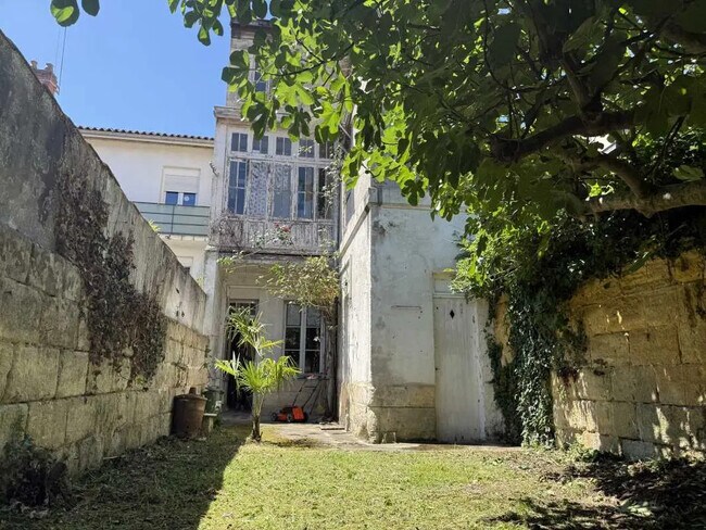 Plus de détails pour Bureau à vendre