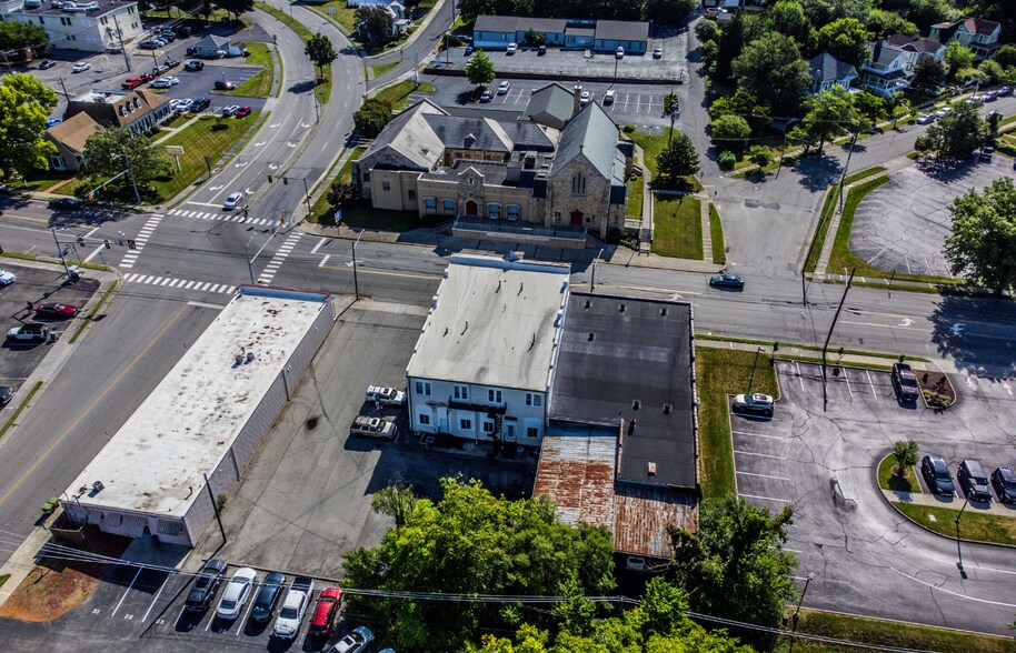 205-209 S College Ave, Salem, VA à louer - Photo de l’immeuble – Image 2 sur 15