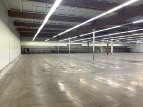 299 D St NE, Salem, OR à vendre Photo intérieure– Image 2 sur 5