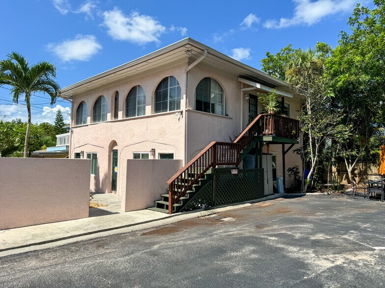 1604 N Osceola Ave, Clearwater, FL à vendre - Photo de l’immeuble – Image 2 sur 10