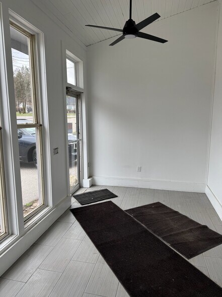 115 Hemlock St, Big Rapids, MI à vendre - Photo de l’immeuble – Image 3 sur 7