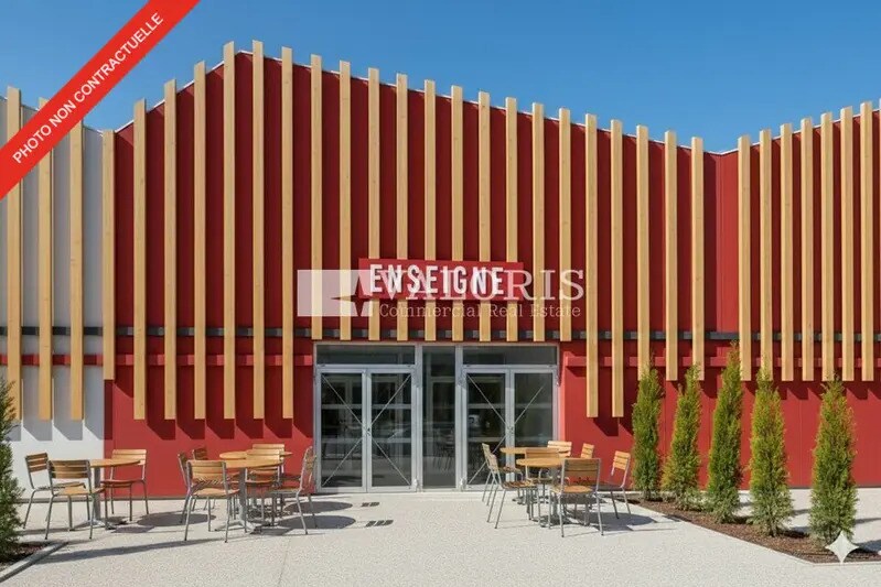 Local commercial dans Villefranche-sur-Saône à louer - Photo de l’immeuble – Image 1 sur 11