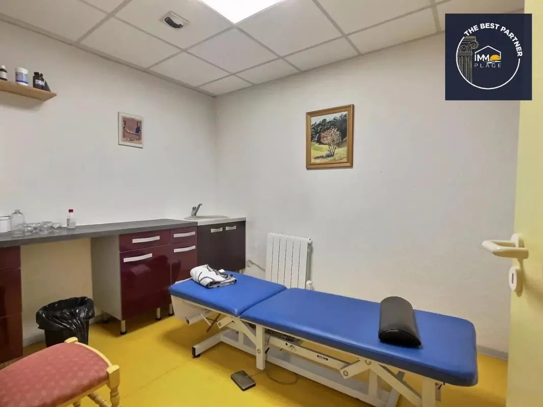 Bureau dans Béziers à louer Photo de l’immeuble– Image 1 sur 11