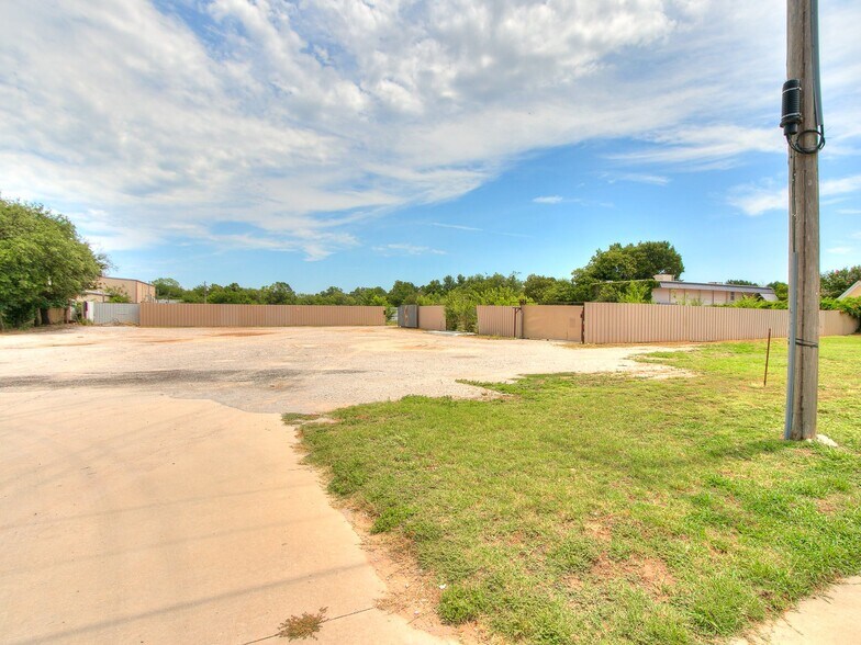 1301 24th Ave SW, Norman, OK à vendre - Aérien – Image 2 sur 17