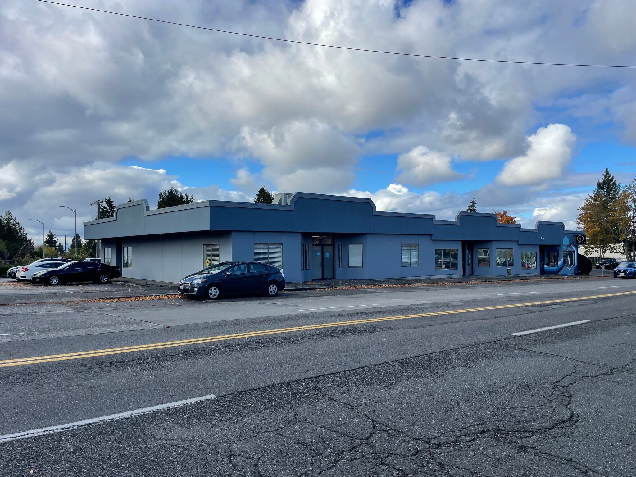 6335 35th Ave SW, Seattle, WA à vendre Photo de l’immeuble– Image 1 sur 2