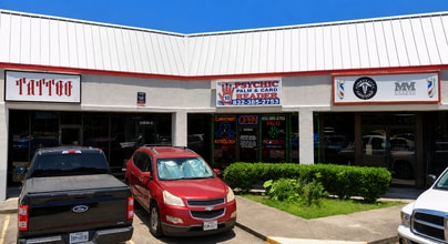 2525 W Bay Area Blvd, Friendswood, TX à louer Photo de l’immeuble– Image 2 sur 11