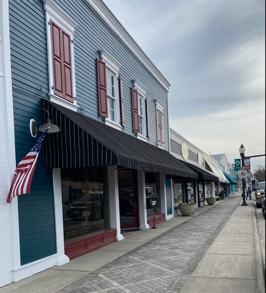 24 N Main St, Kilmarnock, VA à vendre - Photo de l’immeuble – Image 2 sur 6