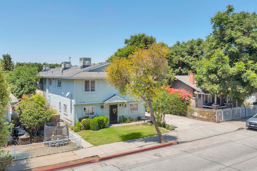 7053 Pickering Ave, Whittier, CA à vendre - Photo de l’immeuble – Image 2 sur 9