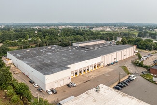 Plus de détails pour 58 R Pulaski St, Peabody, MA - Industriel/Logistique à louer