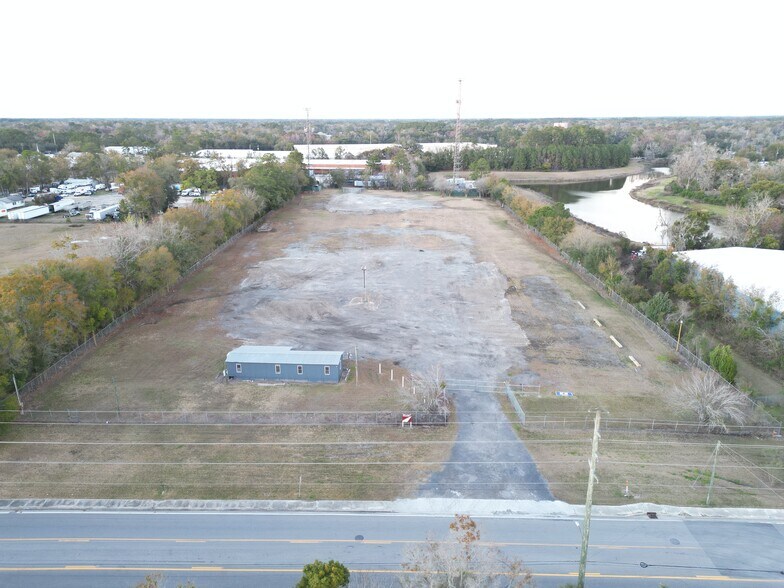 2089 W 26th St, Jacksonville, FL à louer - Photo de l’immeuble – Image 2 sur 7