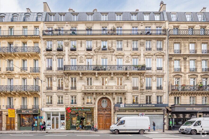 Bureau dans Paris à louer - Photo principale – Image 1 sur 3