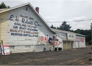 Plus de détails pour 2200 N Ridge Rd, Elyria, OH - Industriel/Logistique à vendre