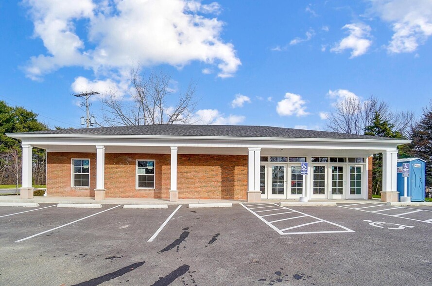 1310 E Walnut St, Westerville, OH à vendre - Photo de l’immeuble – Image 1 sur 3
