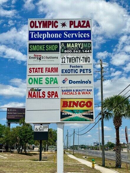 40114 US Highway 19 N, Tarpon Springs, FL à louer - Photo de l’immeuble – Image 3 sur 6