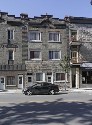 Plus de détails pour 3779 Rue Sainte-Catherine E E, Montréal, QC - Logement à vendre