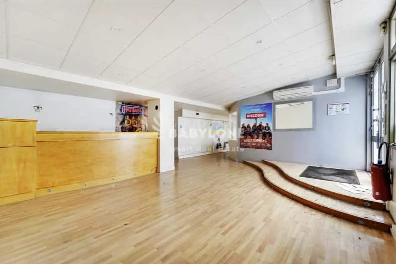 10 Rue De Chartres, Neuilly-sur-Seine à louer Photo intérieure– Image 1 sur 8