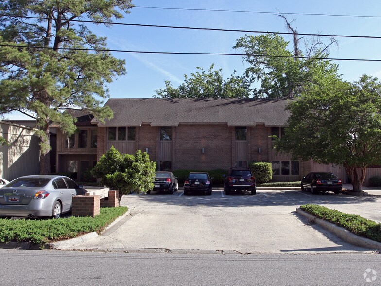 910 E 70th St, Savannah, GA à louer - Photo de l’immeuble – Image 2 sur 6