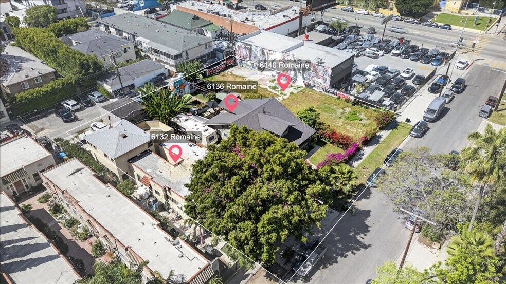 6132 Romaine St, Los Angeles, CA à vendre - Photo de l’immeuble – Image 3 sur 20