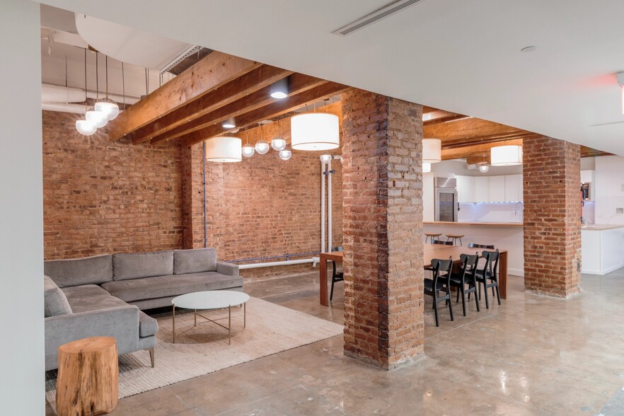251 W 30th St, New York, NY à louer - Photo intérieure – Image 1 sur 13