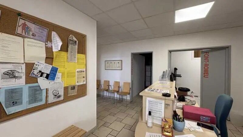 Bureau dans Olivet à vendre - Photo de l’immeuble – Image 3 sur 12