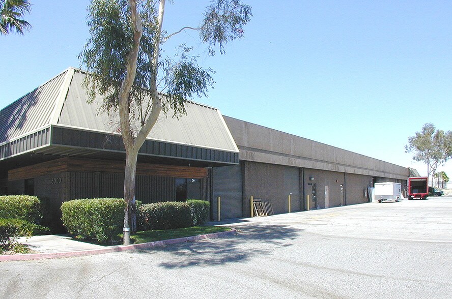 5000 E Calle San Raphael, Palm Springs, CA à louer - Photo de l’immeuble – Image 3 sur 17