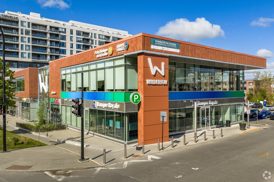 2615-2865 Ave Van Horne, Montréal, QC à louer - Photo de l’immeuble – Image 1 sur 18