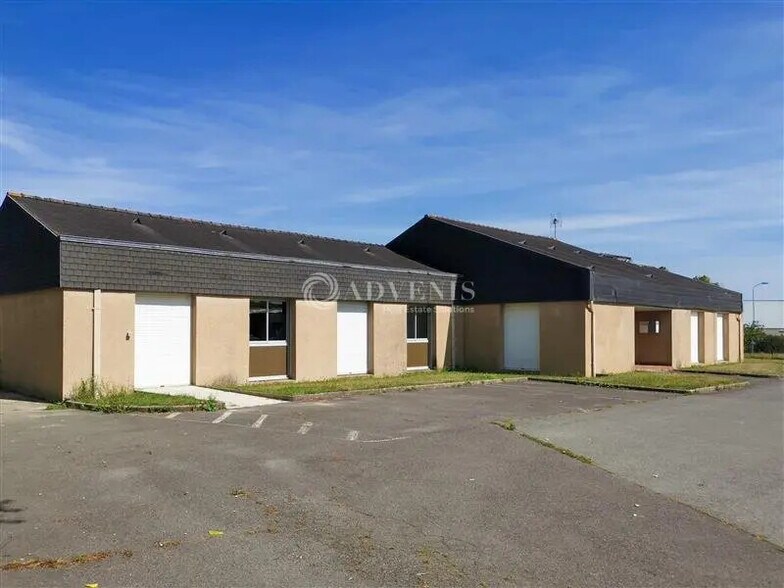 Local d’activités dans Quévert à louer - Photo de l’immeuble – Image 2 sur 12