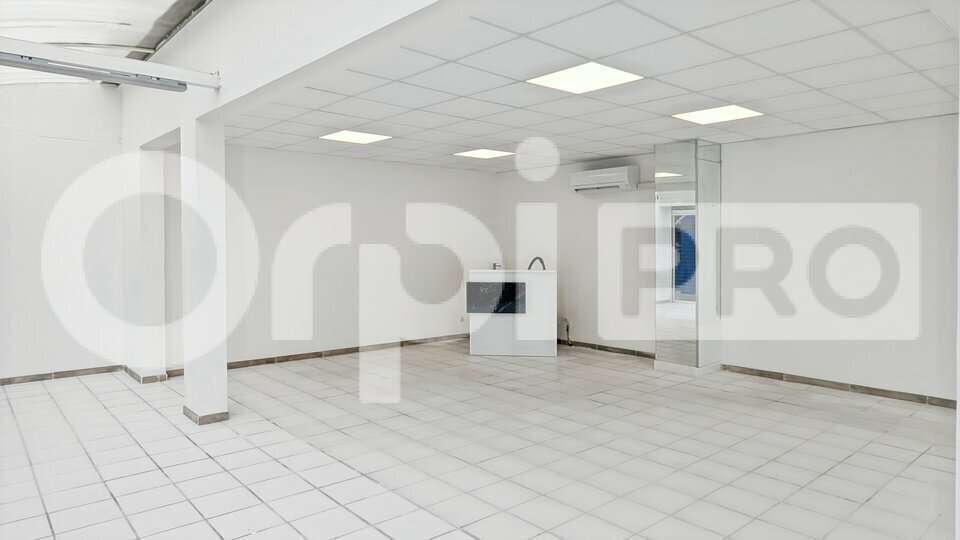 Local commercial dans Agde à louer - Photo intérieure – Image 1 sur 4