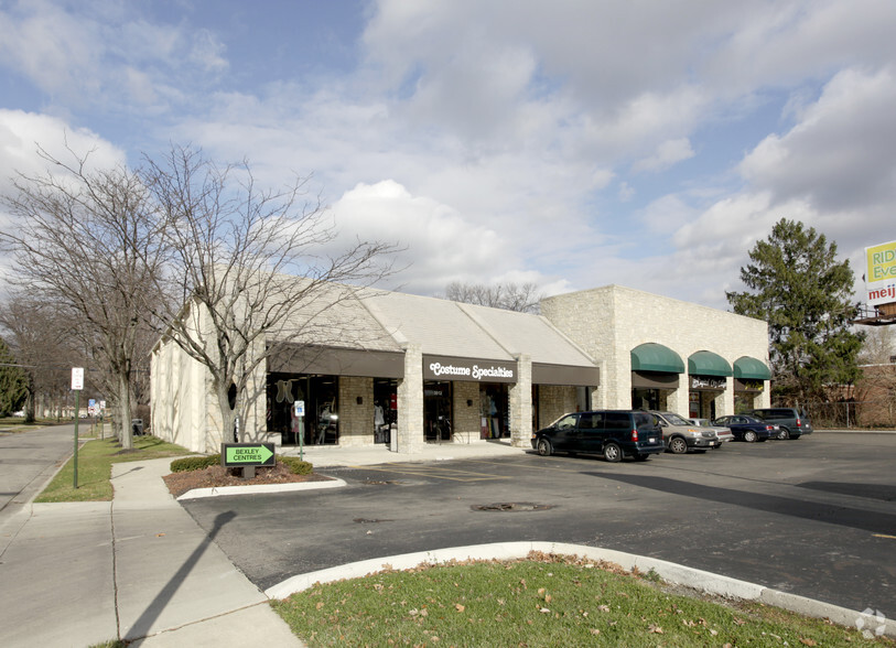 2924-3020 E Broad St, Bexley, OH à louer - Photo de l’immeuble – Image 2 sur 2