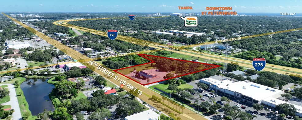 2750 34th St S, Saint Petersburg, FL à vendre - Photo de l’immeuble – Image 2 sur 7