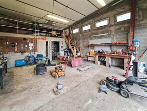 Local d'activités dans Saint-Brieuc à vendre Photo intérieure– Image 1 sur 7