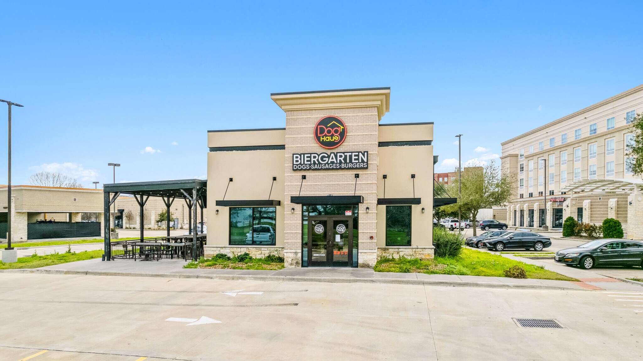 1096 Enclave Pky, Houston, TX à vendre Photo principale– Image 1 sur 7