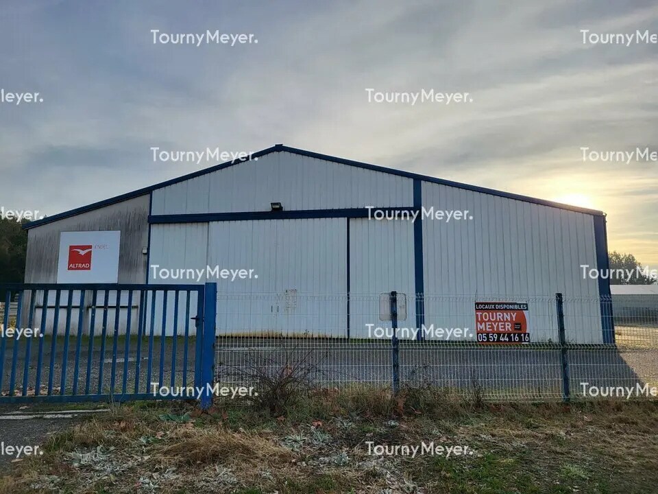 Local d'activités dans Bégaar à vendre Photo de l’immeuble– Image 1 sur 8