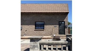 431 Broadway, West Babylon, NY à louer Photo de l’immeuble– Image 1 sur 4