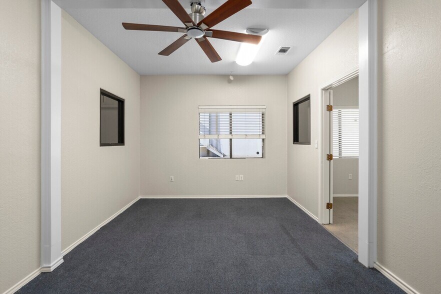 6750 Corporation Pky, Fort Worth, TX à louer - Photo de l’immeuble – Image 3 sur 9