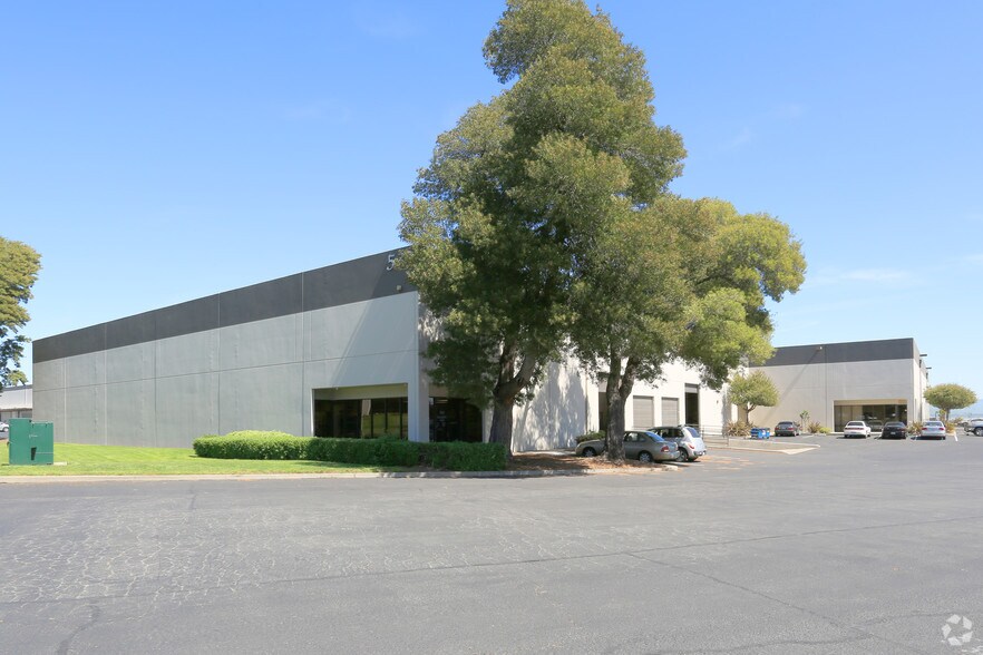 533 Stone Rd, Benicia, CA à louer - Photo principale – Image 1 sur 4