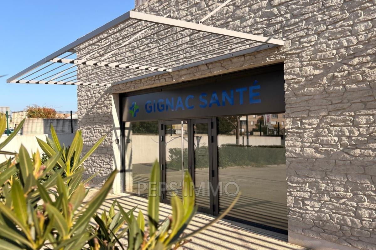 Médical dans Gignac-la-Nerthe à louer Photo de l’immeuble– Image 1 sur 8