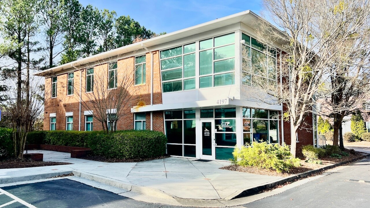 4197 Pleasant Hill Rd, Duluth, GA à louer Photo principale– Image 1 sur 28