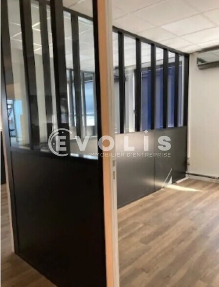 12 Rue De La Renaissance, Antony à louer - Photo de l’immeuble – Image 2 sur 3