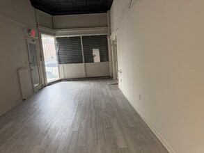 41-43 Bloomfield Ave, Newark, NJ à louer Photo intérieure– Image 1 sur 5
