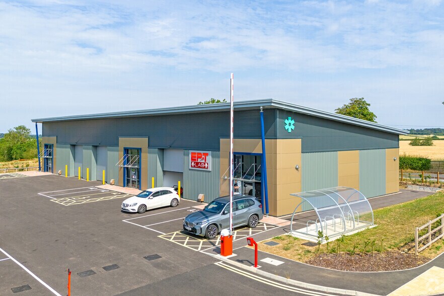 Wistow Rd, Leicester à louer - Photo de l’immeuble – Image 1 sur 6