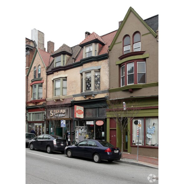 1821 N Charles St, Baltimore, MD à louer - Photo de l’immeuble – Image 2 sur 3