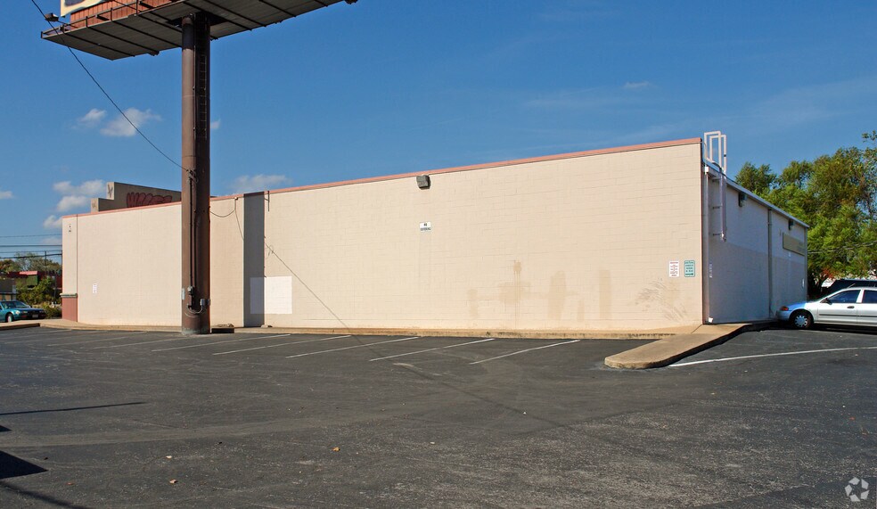 5335-5341 Burnet Rd, Austin, TX à vendre - Photo de l’immeuble – Image 3 sur 3